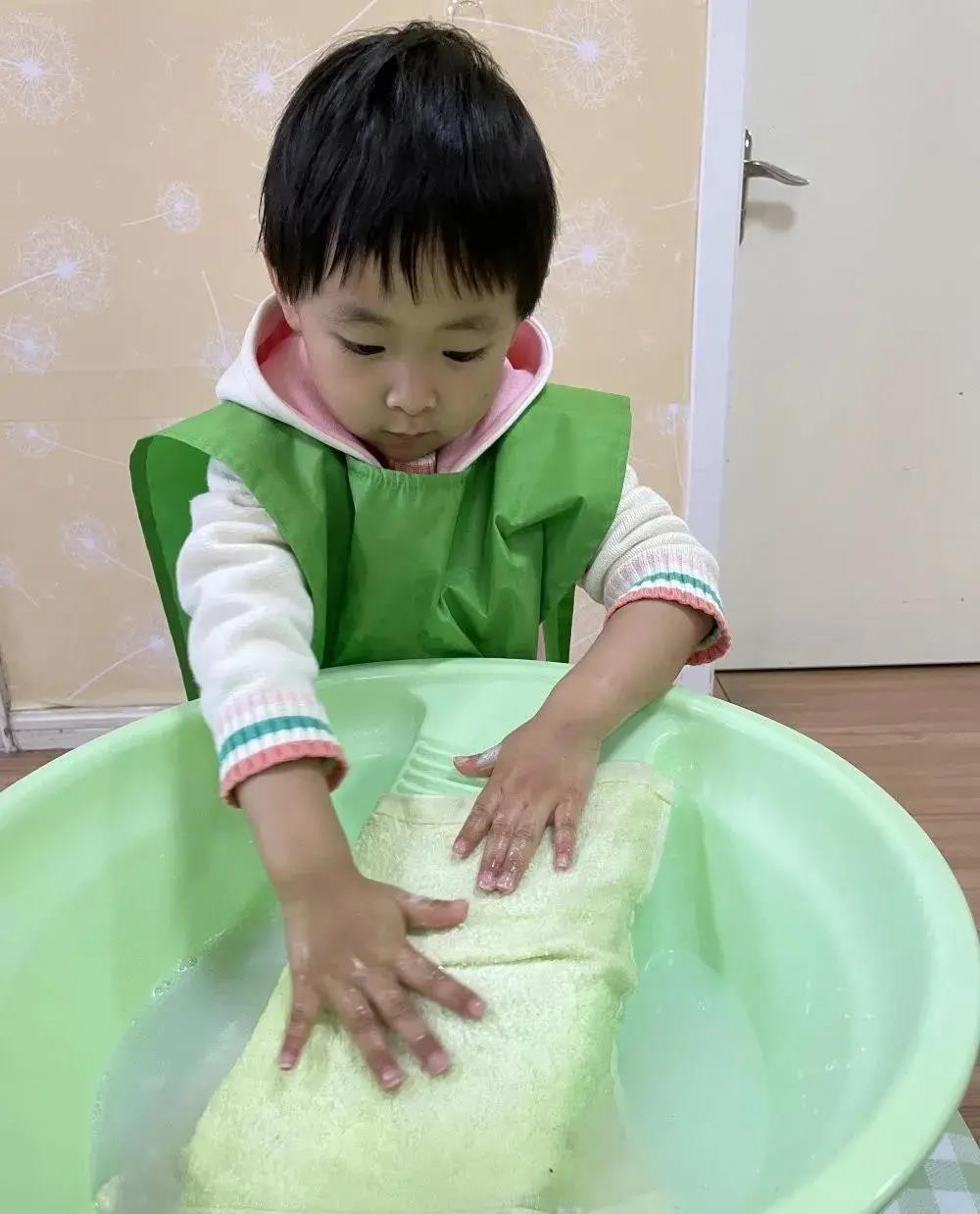 看蒙娃“秩序感”有多强,就知道他们未来有多棒!(图9) 看蒙娃“秩序感”有多强,就知道他们未来有多棒!(图9)